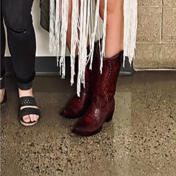 Circle G Cowboy Boots - Picture 9 of 9